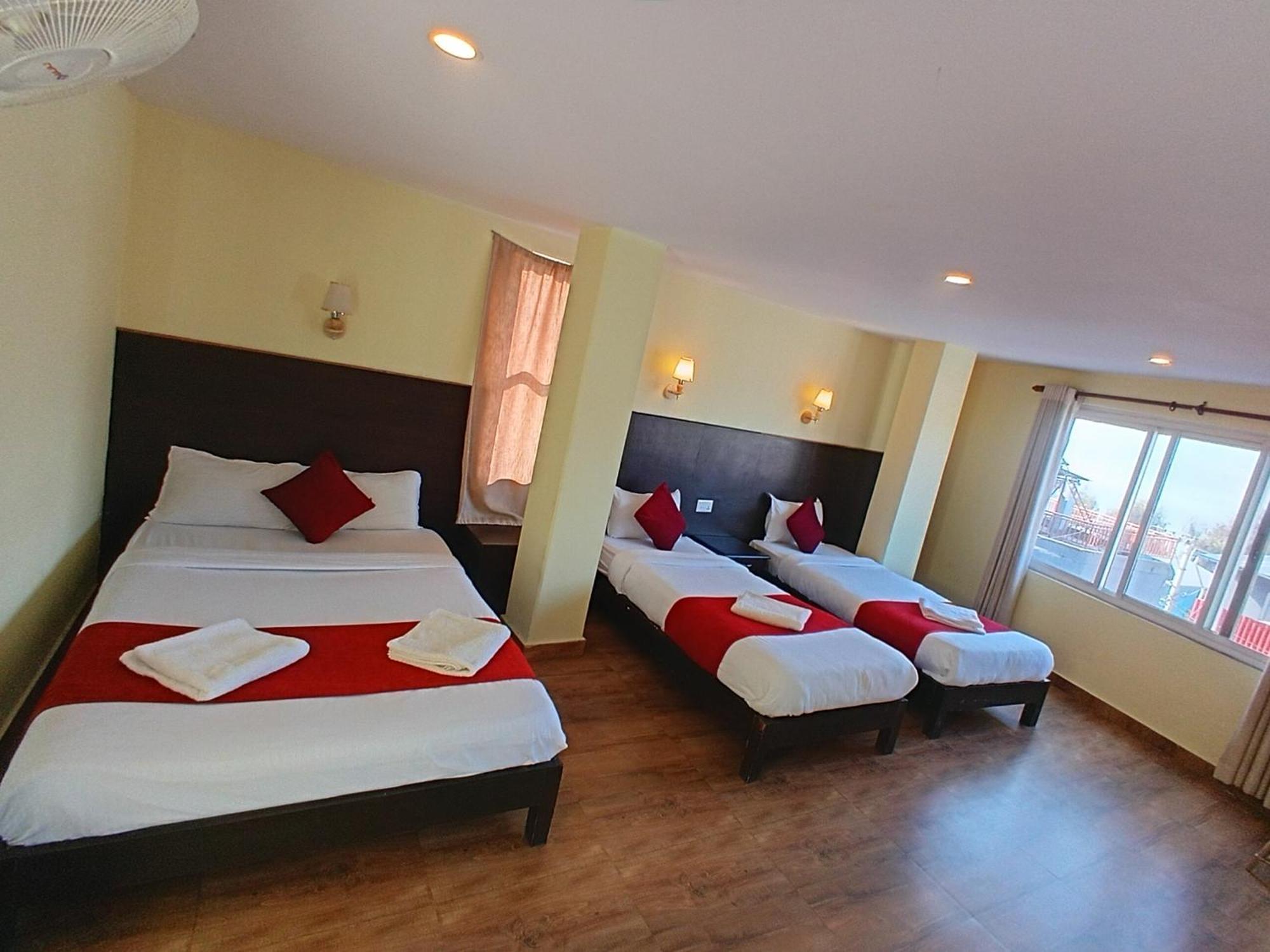 Hotel My Dream Покхара Экстерьер фото
